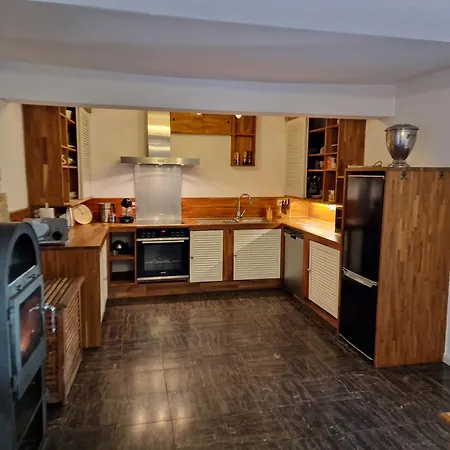 Holiday home Anna Mit Kamin, Terrasse, Hof & Garage