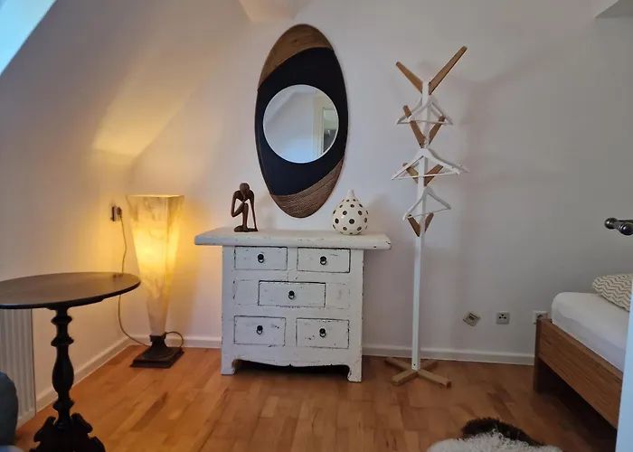 Anna Mit Kamin, Terrasse, Hof & Garage Haßloch