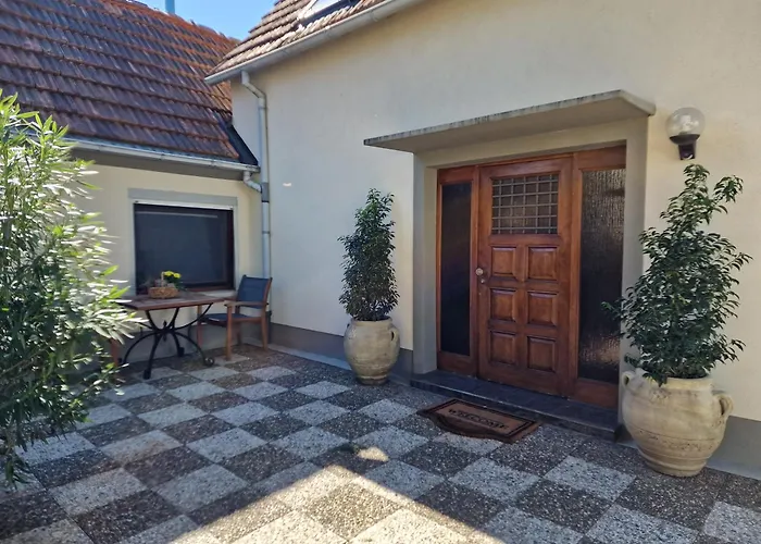 Hébergement de vacances Anna Mit Kamin, Terrasse, Hof & Garage *