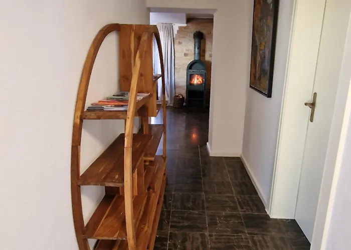 Anna Mit Kamin, Terrasse, Hof & Garage Hébergement de vacances *